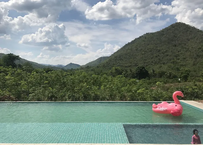 Resort Hi-scene Suan Phueng