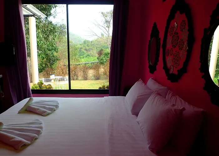 Hi-scene Resort Suan Phueng