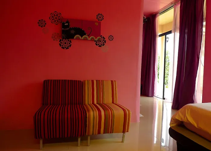 Resort Hi-scene Suan Phueng