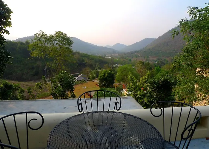 Hi-scene Resort Suan Phueng