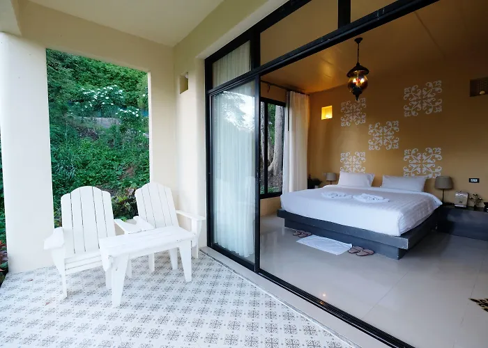 Resort Hi-scene