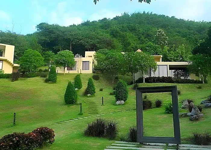 ไฮซีน รีสอร์ท สวนผึ้ง