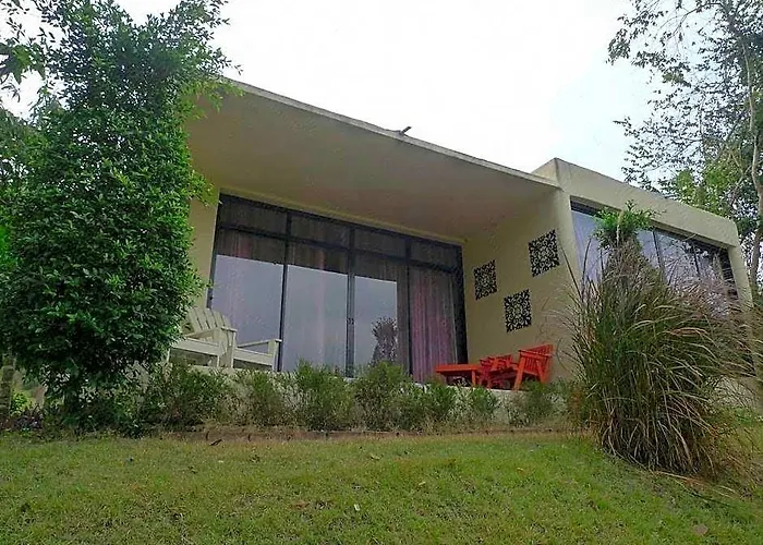 Hi-scene Resort 3*