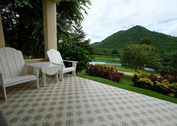 Hi-scene Resort